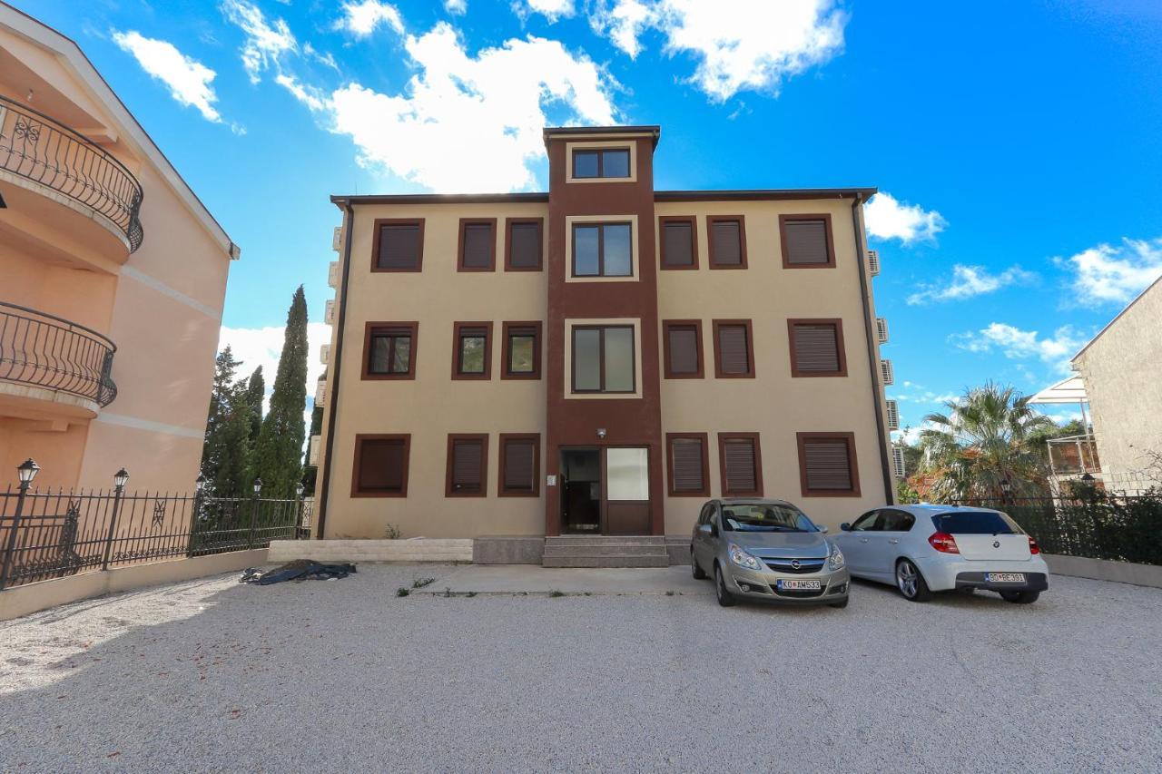 Apartment Sidro Petrovac Exteriér fotografie